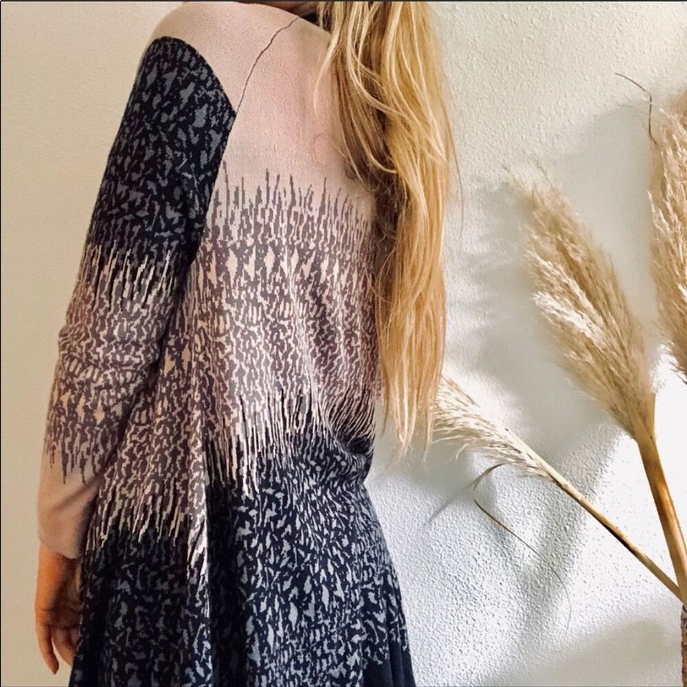 GYPSY 05 REVOLVE Global Village Black Tan Cream Printed Open Cardigan Sweater M - Picture 3 of 6